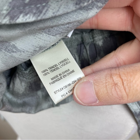 Cloth & Stone Gray Camouflage Animal Print Jumpsuit Women Size Medium New - Picture 8 of 9